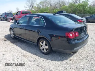 2009 Volkswagen Jetta Sedan SE with VIN 3VWRM71K79M131020, listed as a IAAI auction lot 42096465 with 316,631 mi miles. Bid and sale history available at carsss.com. Image 3.