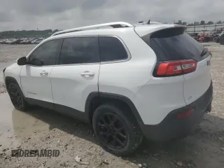 2014 Jeep Cherokee Latitude with VIN 1C4PJLCS3EW249262, listed as a Copart auction lot 56489135 with 195,264 mi miles and Clean Title. Bid and sale history available at DreamBid. Image 2.