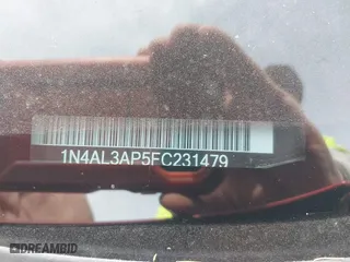 2015 Nissan Altima 2.5 SV with VIN 1N4AL3AP5FC231479, listed as a IAAI auction lot 40971914 with 83,963 mi miles. Bid and sale history available at carsss.com. Image 9.