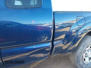 2007 Toyota Tacoma z VIN 5TEUU42N87Z439611, wystawiony jako IAAI lot #41694190 z przebiegiem 174 867 mil mil oraz . Historia ofert i sprzedaży dostępna na DreamBid. Obrazek 6.