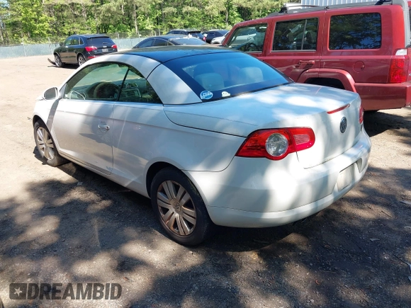 2008 Volkswagen Eos Turbo with VIN WVWAA71F98V040279, listed as a IAAI auction lot 42211570 with 138,453 mi miles and . Bid and sale history available at DreamBid. Image 3.