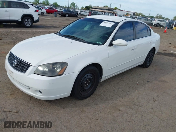 2006 Nissan Altima 2.5 S with VIN 1N4AL11D96N362798, listed as a IAAI auction lot 41977215 with 269,626 mi miles. Bid and sale history available at carsss.com. Image 2.