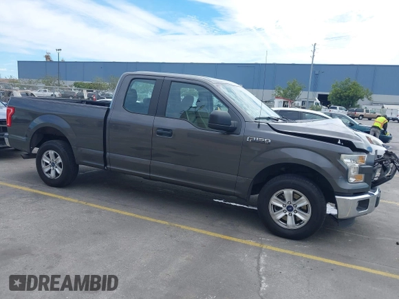 2015 Ford F-150 XL with VIN 1FTEX1CF7FKE65881, listed as a IAAI auction lot 42809438 with 122,541 mi miles and . Bid and sale history available at DreamBid. Image 1.