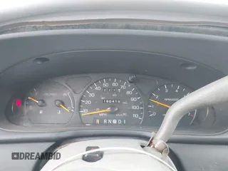 1997 Ford Taurus GL z VIN 1FALP52UXVG180596, wystawiony jako IAAI lot #42463461 z przebiegiem 190 419 mil mil oraz . Historia ofert i sprzedaży dostępna na DreamBid. Obrazek 7.