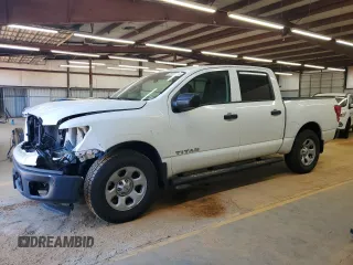 2017 Nissan Titan SV z VIN 1N6AA1EJ5HN556261, wystawiony jako Copart lot #55049185 z przebiegiem 107 396 mil mil oraz Szkody całkowita. Historia ofert i sprzedaży dostępna na DreamBid. Obrazek 1.