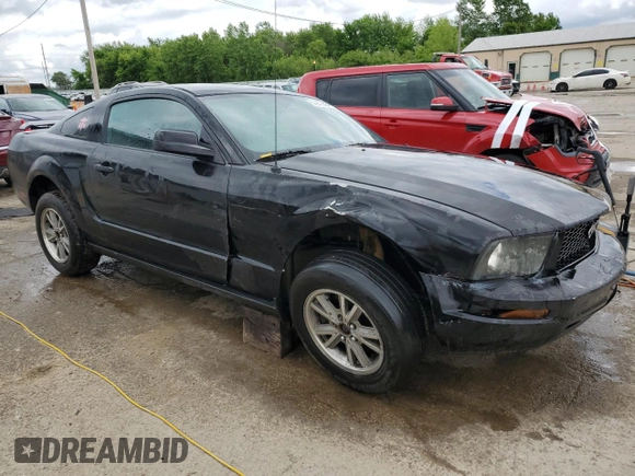 2005 Ford Mustang Deluxe z VIN 1ZVFT80N755258602, wystawiony jako Copart lot #57840845 z przebiegiem 155 278 mil mil oraz Szkoda całkowita • Salvage title. Historia ofert i sprzedaży dostępna na DreamBid. Obrazek 4.