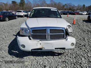2005 Dodge Dakota SLT with VIN 1D7HW42NX5S305055, listed as a Copart auction lot 47121355 with 161,521 mi miles and Salvage Title. Bid and sale history available at DreamBid. Image 5.
