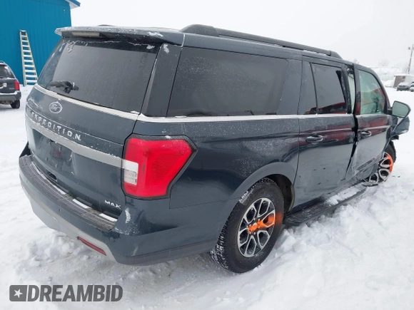 2024 Ford Expedition Max XLT with VIN 1FMJK1J8XREA42289, listed as a IAAI auction lot 41506053 with Not Provided miles and . Bid and sale history available at DreamBid. Image 4.