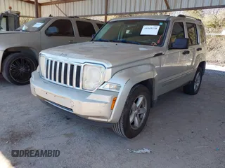 2008 Jeep Liberty Limited with VIN 1J8GP58K98W211079, listed as a IAAI auction lot 41849328 with 195,254 mi miles. Bid and sale history available at carsss.com. Image 2.
