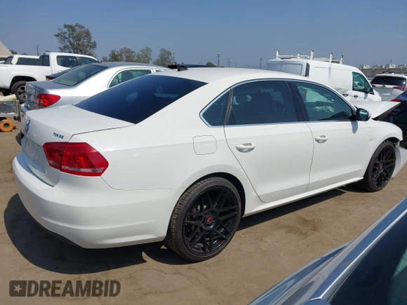 2014 Volkswagen Passat SE с VIN 1VWBN7A3XEC068708, выставлен на аукционе IAAI как лот 42439517 с пробегом 144 563 миль миль и . История ставок и продаж доступна на DreamBid. Изображение 14.