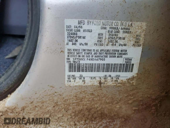 1999 Ford F-350 XL z VIN 1FTSW31F4XEA67905, wystawiony jako Copart lot #88012775 z przebiegiem 207 654 mil mil oraz Szkoda całkowita • Salvage title. Historia ofert i sprzedaży dostępna na DreamBid. Obrazek 12.