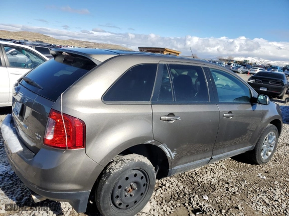 2014 Ford Edge SEL with VIN 2FMDK4JC4EBB65384, listed as a Copart auction lot 45407895 with 102,164 mi miles and Clean Title. Bid and sale history available at carsss.com. Image 3.
