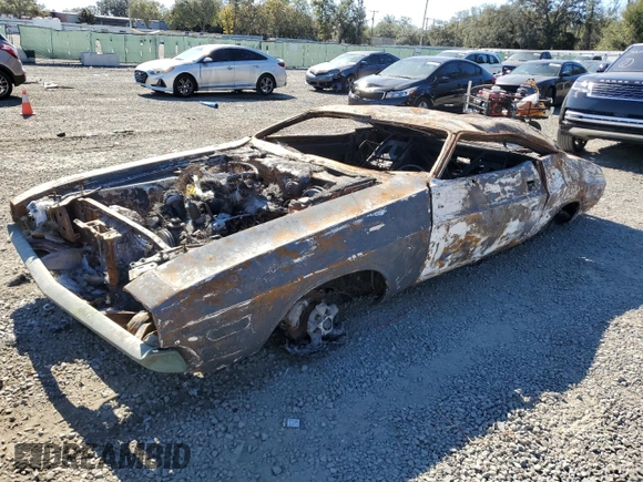 1974 Dodge Challenger с VIN JH23G4B219766, выставлен на аукционе Copart как лот 83709904 с пробегом Не указан миль и На запчасти • Non repairable. История ставок и продаж доступна на DreamBid. Изображение 1.