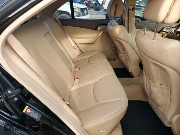 2004 Mercedes-Benz S 500 z VIN WDBNG75J84A409566, wystawiony jako Copart lot #85411474 z przebiegiem 153 208 mil mil oraz Czysty tytuł • Clean title. Historia ofert i sprzedaży dostępna na DreamBid. Obrazek 10.