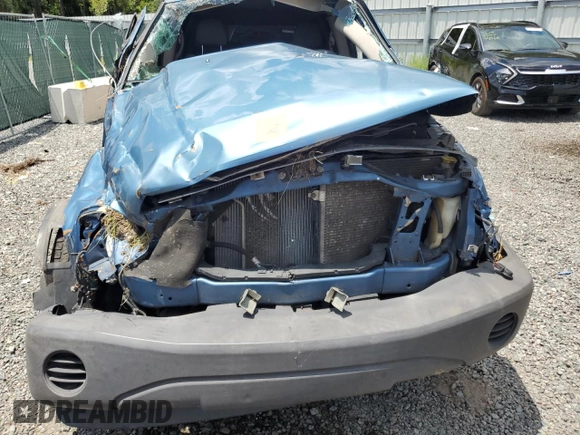 2005 Dodge Durango SXT with VIN 1D4HD38K05F607926, listed as a Copart auction lot 67392884 with Not provided miles and Salvage title. Bid and sale history available at DreamBid. Image 13.