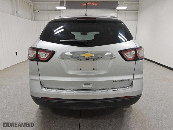 2015 Chevrolet Traverse LT with VIN 1GNKRGKDXFJ338247, listed as a Copart auction lot 49862165 with 126,857 mi miles and Clean Title. Bid and sale history available at carsss.com. Image 6.