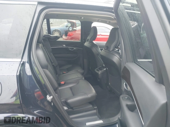2019 Volvo XC90 Momentum с VIN YV4A22PK1K1419387, выставлен на аукционе IAAI как лот 42178569 с пробегом 87 831 миль миль и . История ставок и продаж доступна на DreamBid. Изображение 8.