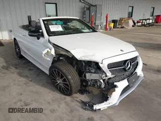 2017 Mercedes-Benz C 43 AMG with VIN WDDWK6EB5HF527015, listed as a IAAI auction lot 42092796 with 78,489 mi miles and . Bid and sale history available at DreamBid. Image 6.