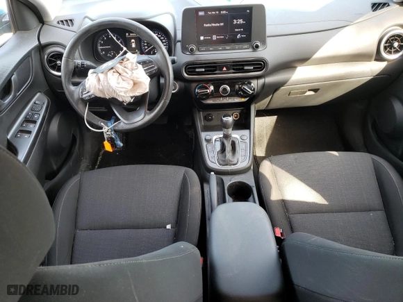 2022 Hyundai Kona Preferred with VIN KM8K22AB6NU810548, listed as a Copart auction lot 49666175 with 78,983 mi miles and Salvage Title. Bid and sale history available at carsss.com. Image 8.