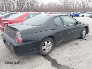 2001 Chevrolet Monte Carlo SS with VIN 2G1WX15K319190480, listed as a IAAI auction lot 41158151 with 271,220 mi miles. Bid and sale history available at carsss.com. Image 4.