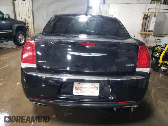 2015 Chrysler 300 Limited with VIN 2C3CCARG9FH810889, listed as a Copart auction lot 44935415 with 163,581 mi miles and Salvage Title. Bid and sale history available at carsss.com. Image 6.