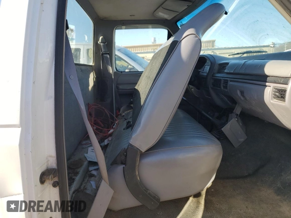 1997 Ford F-250 with VIN 1FTHF26G4VEC26182, listed as a Copart auction lot 48146085 with 199,917 mi miles and Salvage title. Bid and sale history available at DreamBid. Image 11.