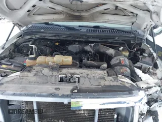 2003 Ford F-250 XL с VIN 1FTNW21L53ED49638, выставлен на аукционе IAAI как лот 41591176 с пробегом 235 613 миль миль и . История ставок и продаж доступна на DreamBid. Изображение 10.