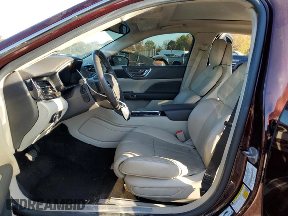 2019 Lincoln Continental Select with VIN 1LN6L9TK8K5600303, listed as a Copart auction lot 77000084 with 35,510 mi miles and Salvage Title. Bid and sale history available at carsss.com. Image 7.