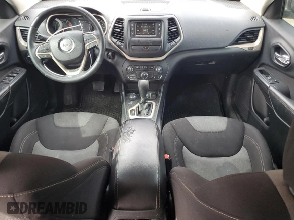 2016 Jeep Cherokee Altitude with VIN 1C4PJMAS9GW174465, listed as a Copart auction lot 46621775 with 157,667 mi miles and Salvage title. Bid and sale history available at DreamBid. Image 8.