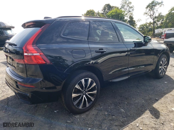 2024 Volvo XC60 Core Dark Theme with VIN YV4L12RK2R1837105, listed as a Copart auction lot 74920134 with 11,437 mi miles and Salvage Title. Bid and sale history available at carsss.com. Image 3.