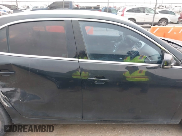 2014 Chevrolet Malibu LT with VIN 1G11E5SL9EF121696, listed as a IAAI auction lot 41683943 with 133,396 mi miles and . Bid and sale history available at DreamBid. Image 13.