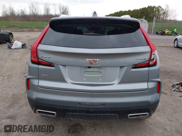 2025 Cadillac XT4 AWD Premium Luxury with VIN 1GYFZDR41SF131347, listed as a IAAI auction lot 42082199 with 9,416 mi miles and . Bid and sale history available at carsss.com. Image 17.