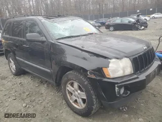 2007 Jeep Grand Cherokee Laredo with VIN 1J8HR48P87C570895, listed as a Copart auction lot 82863954 with 116,444 mi miles and Clean Title. Bid and sale history available at carsss.com. Image 4.