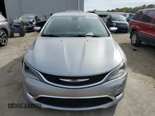 2015 Chrysler 200 Limited with VIN 1C3CCCAB7FN628935, listed as a Copart auction lot 44926184 with 73,546 mi miles and Salvage Title. Bid and sale history available at DreamBid. Image 5.