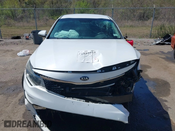2017 Kia Optima LX with VIN 5XXGT4L31HG170655, listed as a IAAI auction lot 41850725 with 113,619 mi miles. Bid and sale history available at carsss.com. Image 12.