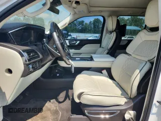2018 Lincoln Navigator Black Label with VIN 5LMJJ2TT0JEL09709, listed as a Copart auction lot 64280215 with 62,475 mi miles and Salvage title. Bid and sale history available at DreamBid. Image 7.