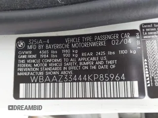 2004 BMW 3 Series 325i with VIN WBAAZ33444KP85964, listed as a IAAI auction lot 42024989 with 165,813 mi miles. Bid and sale history available at carsss.com. Image 9.