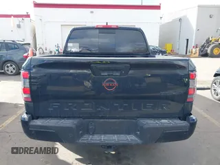 2023 Nissan Frontier SV with VIN 1N6ED1EK0PN658048, listed as a IAAI auction lot 41383407 with 13,744 mi miles and . Bid and sale history available at DreamBid. Image 17.