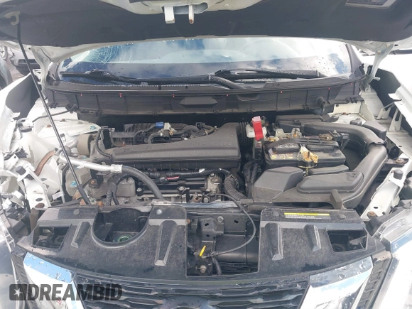2019 Nissan Rogue SV with VIN KNMAT2MVXKP528443, listed as a IAAI auction lot 40556136 with 176,994 mi miles. Bid and sale history available at carsss.com. Image 10.