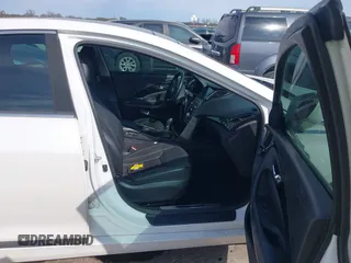2015 Hyundai Azera Limited with VIN KMHFH4JG7FA476458, listed as a IAAI auction lot 41893979 with 149,114 mi miles and . Bid and sale history available at DreamBid. Image 5.