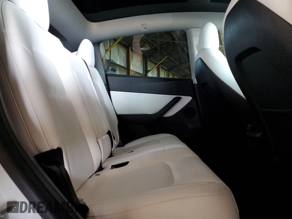 2021 Tesla Model Y Long Range with VIN 5YJYGDEE6MF075819, listed as a Copart auction lot 50903425 with 67,857 mi miles and Salvage Title. Bid and sale history available at DreamBid. Image 10.