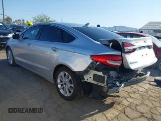 2019 Ford Fusion SEL with VIN 3FA6P0MU8KR148778, listed as a IAAI auction lot 41841745 with 182,074 mi miles and . Bid and sale history available at DreamBid. Image 3.