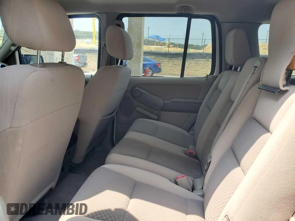 2006 Ford Explorer XLS z VIN 1FMEU62E26UB17291, wystawiony jako IAAI lot #42378335 z przebiegiem 158 911 mil mil oraz . Historia ofert i sprzedaży dostępna na DreamBid. Obrazek 9.