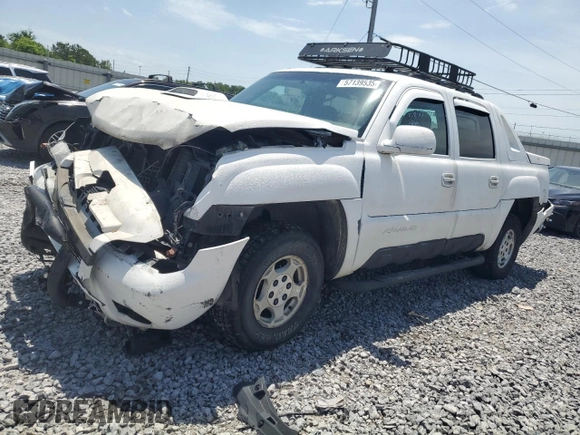 2003 Chevrolet Avalanche z VIN 3GNEK13T13G198218, wystawiony jako Copart lot #57139535 z przebiegiem 186 333 mil mil oraz Szkoda całkowita • Salvage title. Historia ofert i sprzedaży dostępna na DreamBid. Obrazek 1.