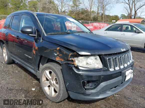 2012 Jeep Compass Latitude with VIN 1C4NJCEB3CD602600, listed as a IAAI auction lot 41567361 with 181,847 mi miles. Bid and sale history available at carsss.com. Image 6.