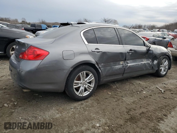 2015 Infiniti Q40 with VIN JN1CV6AR5FM524697, listed as a Copart auction lot 43938835 with 226,828 mi miles and Salvage Title. Bid and sale history available at carsss.com. Image 3.