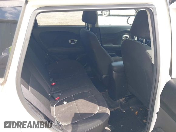 2018 Kia Soul with VIN KNDJN2A21J7561561, listed as a IAAI auction lot 42217257 with 41,911 mi miles and . Bid and sale history available at DreamBid. Image 8.