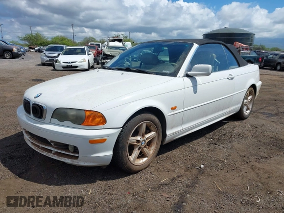 2003 BMW 3 Series 325Ci with VIN WBABS33483JY44155, listed as a IAAI auction lot 41603387 with 133,362 mi miles. Bid and sale history available at carsss.com. Image 6.