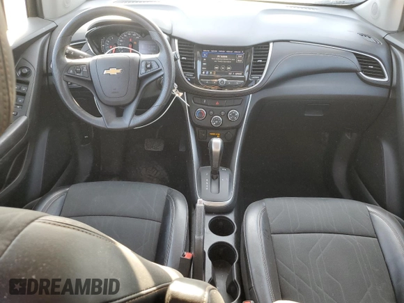 2022 Chevrolet Trax LT with VIN KL7CJPSM2NB527162, listed as a Copart auction lot 57653745 with 49,974 mi miles and Salvage title. Bid and sale history available at DreamBid. Image 8.