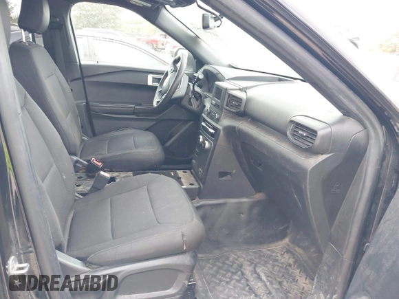 2021 Ford Police Interceptor Utility z VIN 1FM5K8AB1MGA24900, wystawiony jako IAAI lot #41146753 z przebiegiem 87 619 mil mil oraz . Historia ofert i sprzedaży dostępna na DreamBid. Obrazek 5.